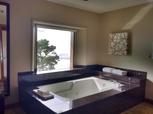 Hyatt Carmel Highlands Point Lobos Suite Master Bathroom
