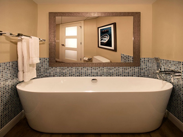 Lideo Beach Resort One Bedroom Junior Suite Guest Bathrrom