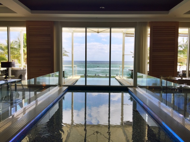 Boca Beach Club - Lobby Infinity Reflecting Pool