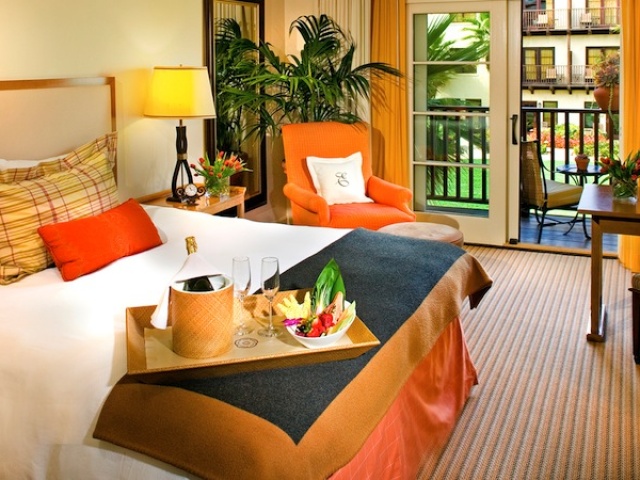 Estancia Hotel Spa - La Jolla, CA - Guest Room
