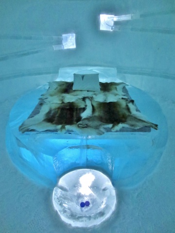 Ice Hotel - Elliptical designed by Jacob Geertje and Vacaflores Gaston