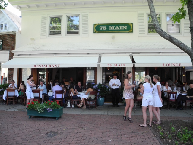 75 Main Restaurant