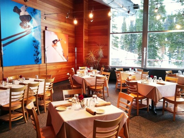 Collins Grill • Fine Dining Room 
