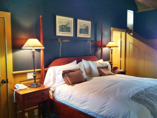 Winvian - Charter Oak Cottage - Master Bedroom